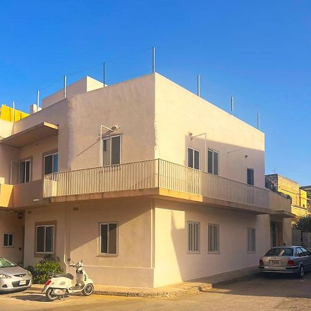 בירקירקארה Smart Hostel מראה חיצוני תמונה